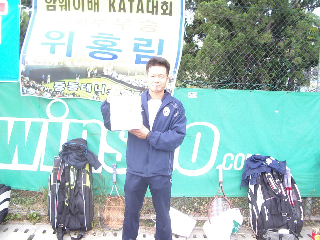 김중완 이미지